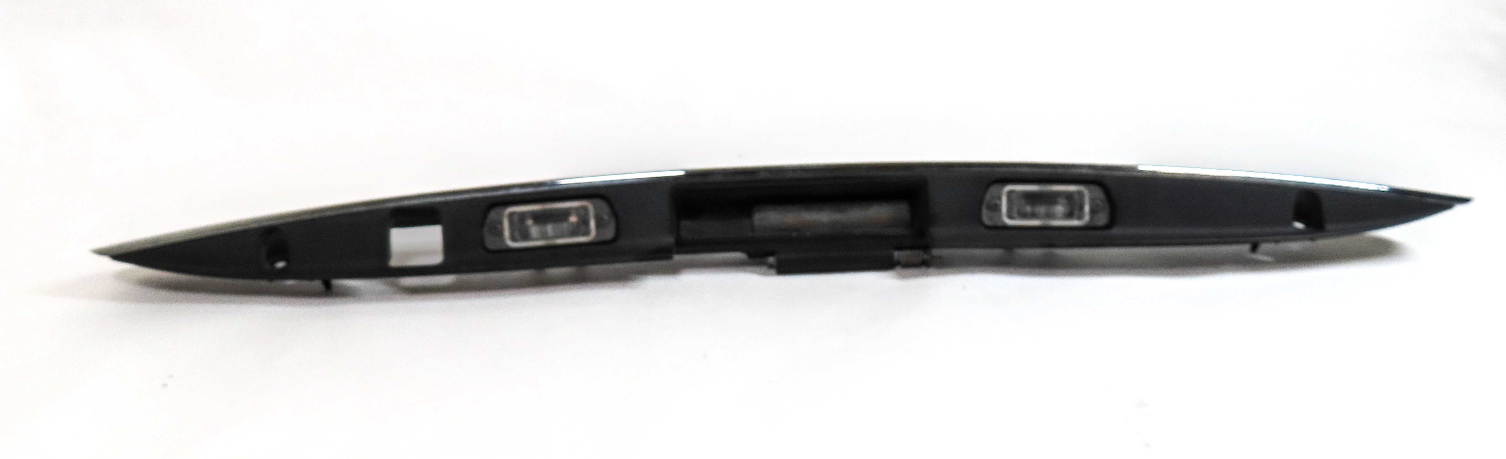 09 MERCEDES GL320 (X164) REAR TRUNK TAILGATE LICENSE PLATE LIGHT TRIM w/HANDLE — exact item pictured
